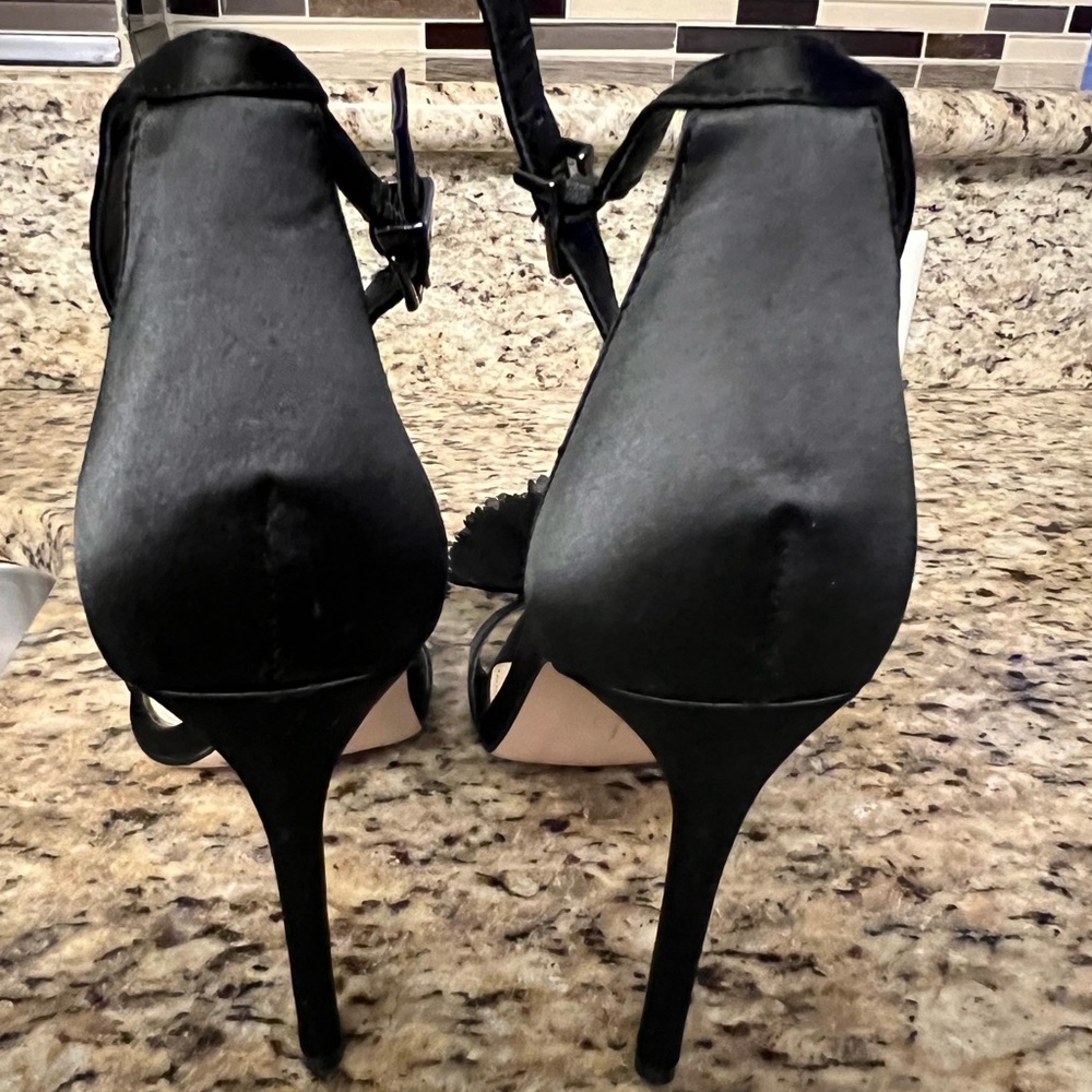 💫Jessica Simpson Heels 💫 - Picture 2 of 4